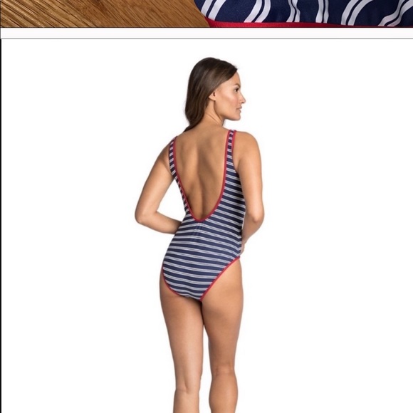 NWT Vineyard Vines Edgartown Stripe Swimsuit - Picture 5 of 6